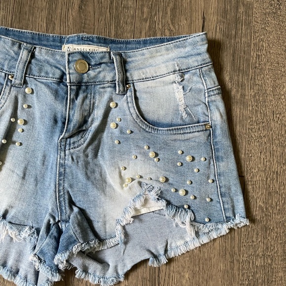 Angel Kiss Mid Rise Distressed Denim Shorts with Pearls, Size 1 - Picture 4 of 8